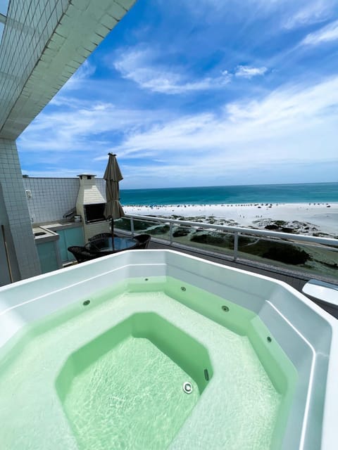 Day, Hot Tub, Sea view, Swimming pool
