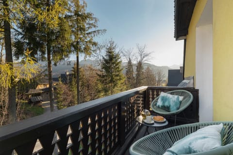 Natural landscape, View (from property/room), Balcony/Terrace, Mountain view