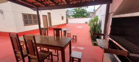 Patio, BBQ facilities