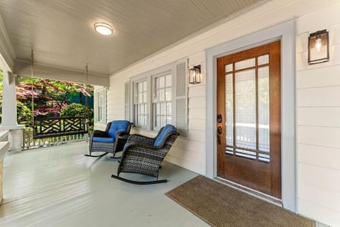 Beautiful Home in Historic Downtown Norcross House in Norcross
