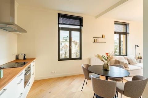 Stijlvol duplex appartement Apartment in Antwerp