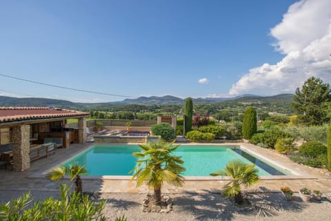 Garden, Solarium, View (from property/room), Lounge or bar, Pool view, Swimming pool, sunbed