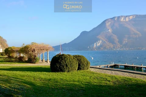 Patio, Garden, Garden view