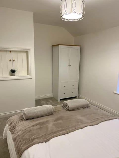 Mount Cottage House in Wales