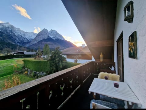 Natural landscape, View (from property/room), Balcony/Terrace, Mountain view