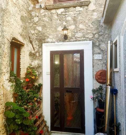 La Casetta di Alice House in Villalago