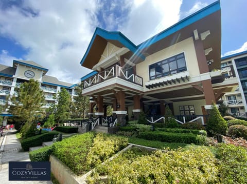 Property building, Day, Garden view, Inner courtyard view