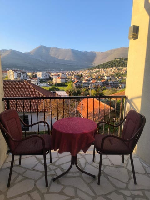 Patio, View (from property/room), Balcony/Terrace, Mountain view