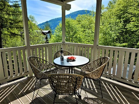 Natural landscape, Balcony/Terrace, Mountain view