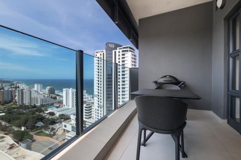 BBQ facilities, View (from property/room), Balcony/Terrace, City view, Sea view