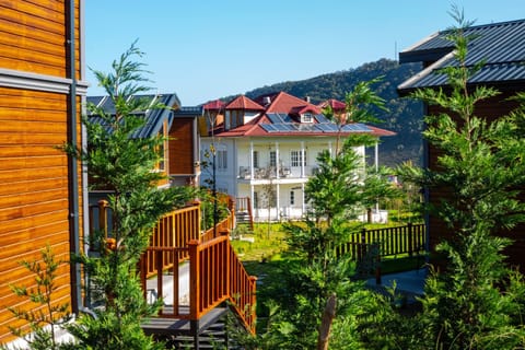 Property building, Day, Mountain view