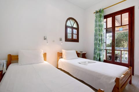 Property building, Living room, Bedroom
