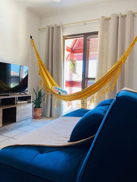 Nearby landmark, Communal lounge/ TV room, TV and multimedia, Living room, Location, sunbed