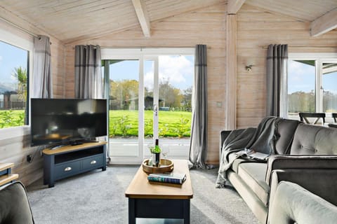 TV and multimedia, Balcony/Terrace, Living room, Seating area