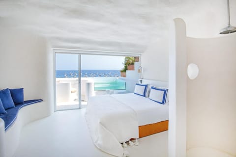 Decorative detail, Bedroom, Sea view, Swimming pool