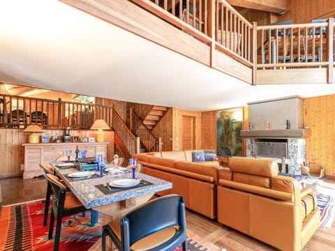 Chalet de luxe avec sauna, cheminée et WiFi à Val-d'Isère - FR-1-694-17 Apartment in Val dIsere