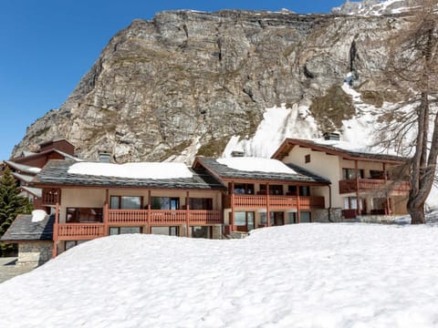 Appartement duplex 5 pers. avec wifi et parking à Val-d'Isère - FR-1-694-68 Apartment in Val dIsere