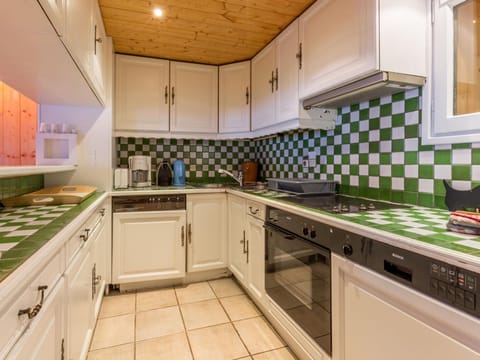 Chalet rustique chaleureux avec cheminée à Val-d'Isère - FR-1-694-219 Chalet in Val dIsere