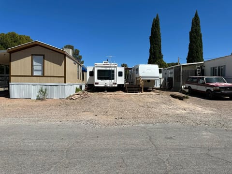 Stampede RV B&B Bed and Breakfast in Tombstone