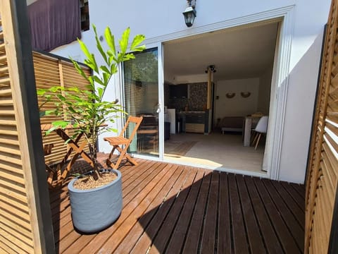 Patio, Balcony/Terrace, Garden view