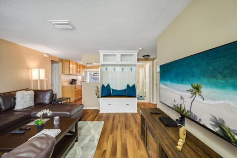 Beautiful & Cozy Home on a Canal in Hudson, FL! House in Hudson