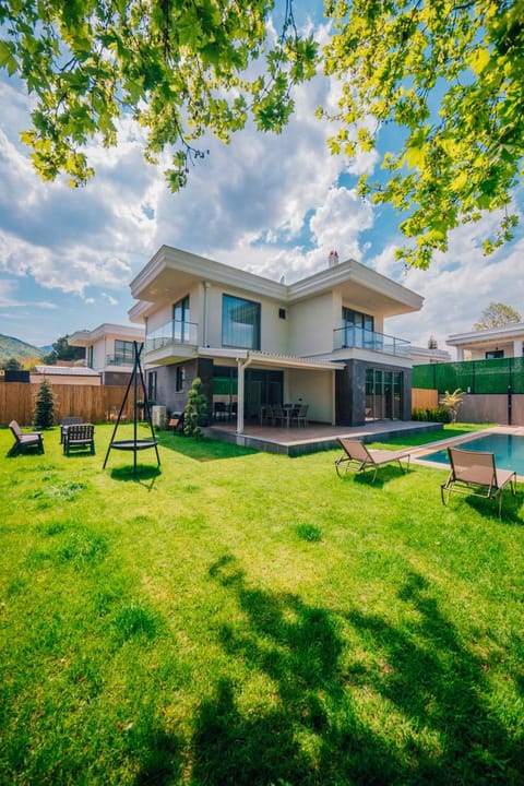 Property building, Natural landscape, Garden view, Swimming pool