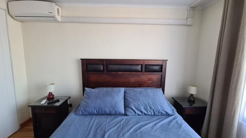 Bed, Photo of the whole room, Bedroom, air conditioner