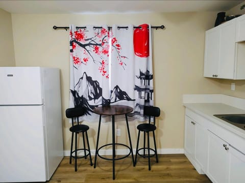Far East Escape- Salem Apartment in Salem