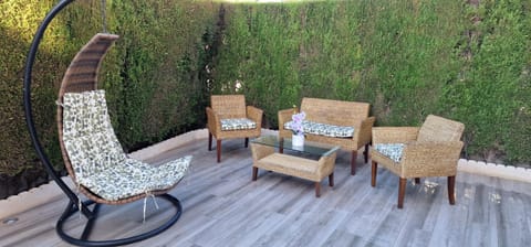 Patio, Garden
