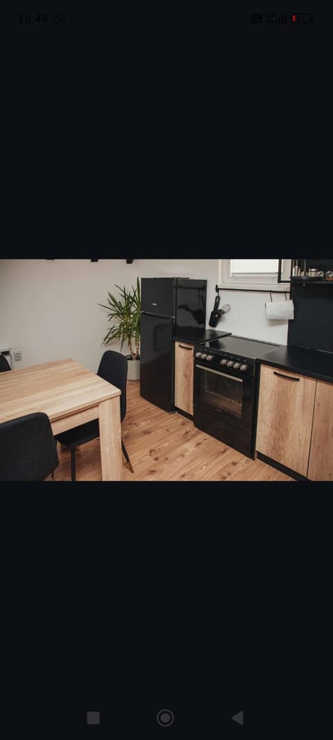 Kucica na brdu House in Serbia