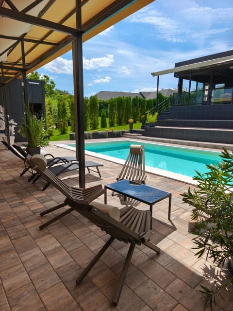 Kucica na brdu House in Serbia