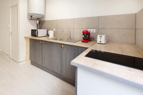 LD-Location Hôtel Apartment in Montluçon