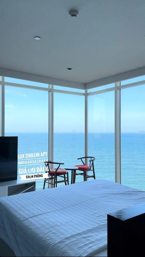 Photo of the whole room, Beach, Sea view