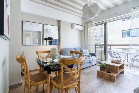 View (from property/room), Balcony/Terrace, Living room, Seating area, Dining area, air conditioner