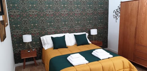 Bed, Bedroom, wardrobe
