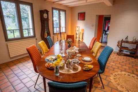 Dining area, Breakfast