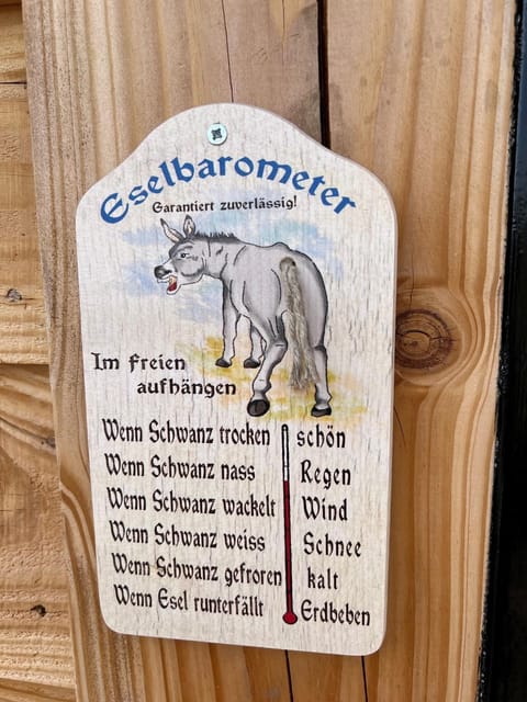 Hoogte Huisje Tirol Bed and Breakfast in Roermond