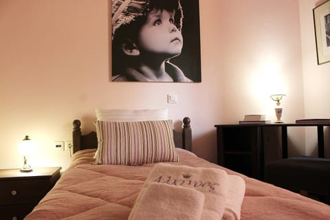 Alkinoos Apt -Inspiring Living in Meteora -3BD Apartment in Kalabaka