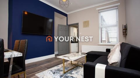 Modern Interior Spacious Four Bedroom Apartment Apartment in South Shields