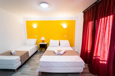 Céline hôtel le miridan Hotel in Vosges