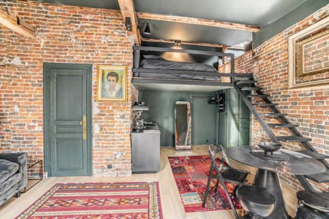 Living room, Bedroom