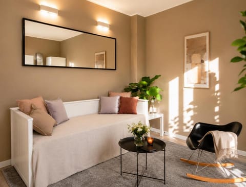 Living room, Pets, Pets