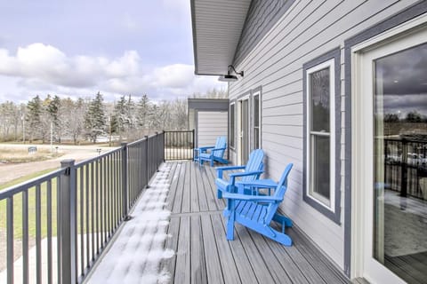 Spacious Recently Built Home Less Than 1 Mi to Lake! House in Lake Winnebago