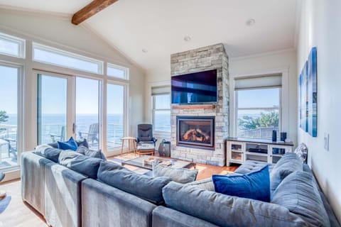 Sunset Point House in Lincoln City