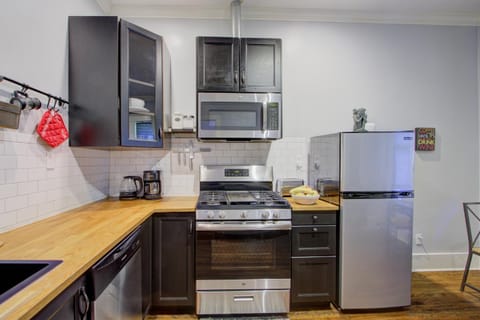 oven, stove, kitchen