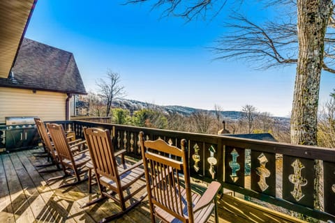 West Wind Apartment in Beech Mountain