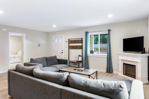 Salt, Sand, Surf, Repeat House in Westport