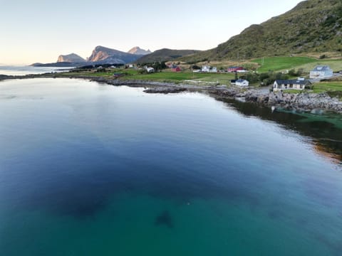 Superior Cabin with Private Beach Lofoten Cabin in Lofoten