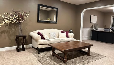 Bella- 5 bedroom beauty Villa in Corvallis