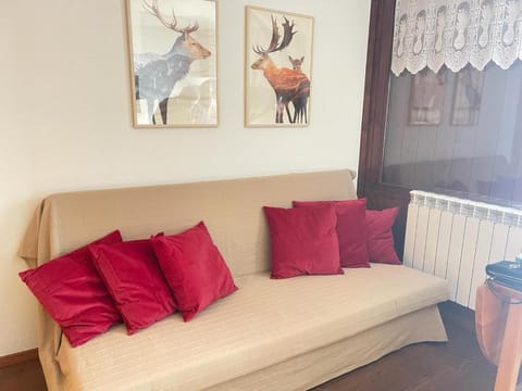 Monolocale la terrazza sulla neve-Cervinia Apartment in Breuil-Cervinia